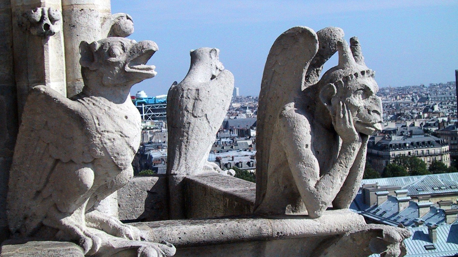 ‘Božanska komedija’: teška povratna paljba po tajkunima koji su dali milijune za Notre-Dame