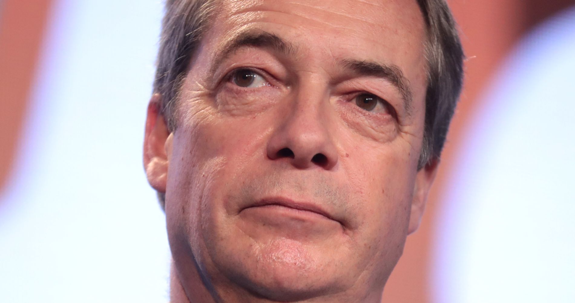 Farage nakon suverene pobjede odredio ‘deadline’ za brexit, zaprijetio općim izborima