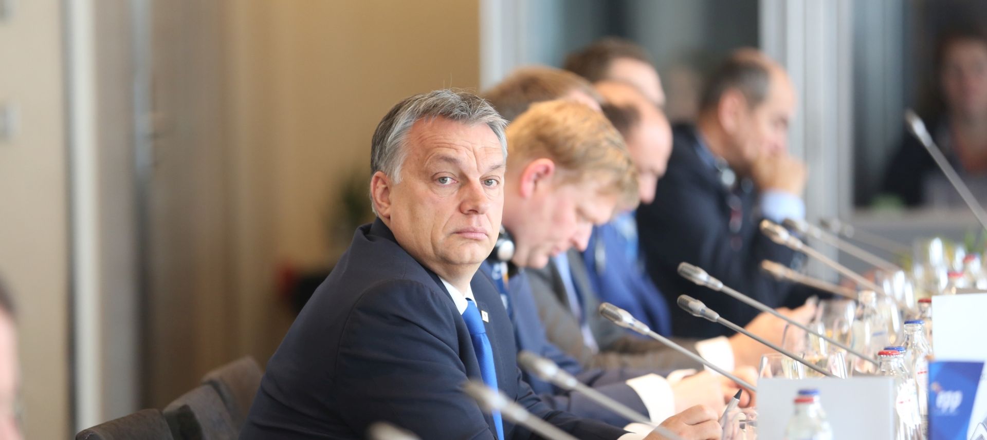 Orban okupan u ‘rekordnoj izlaznosti, epohalnoj pobjedi’