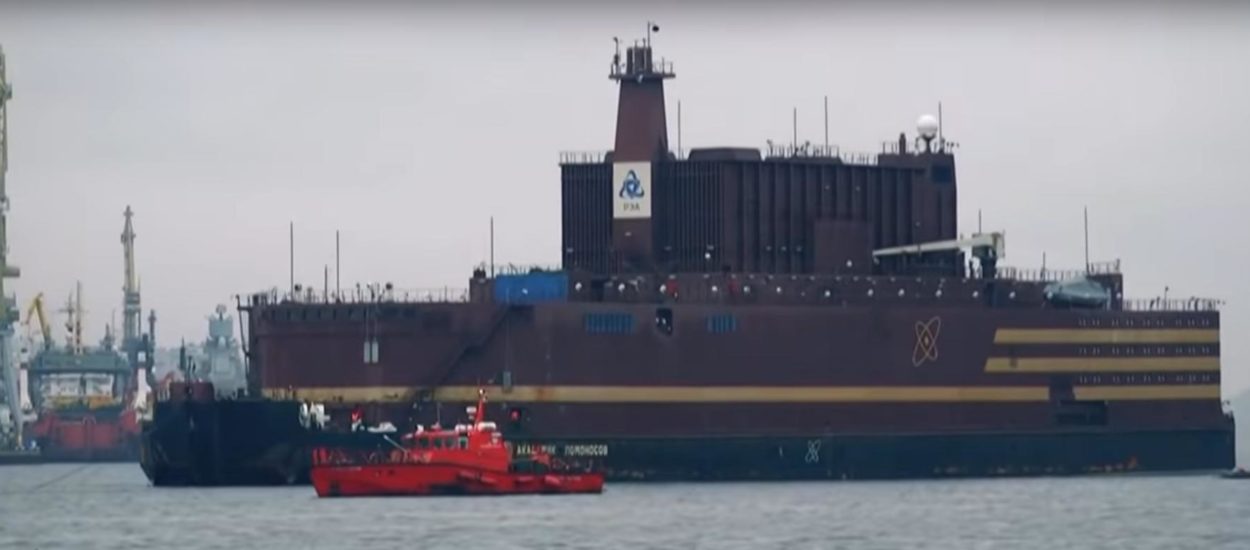 Nuklearna elektrana zaplovila morem: VIDEO