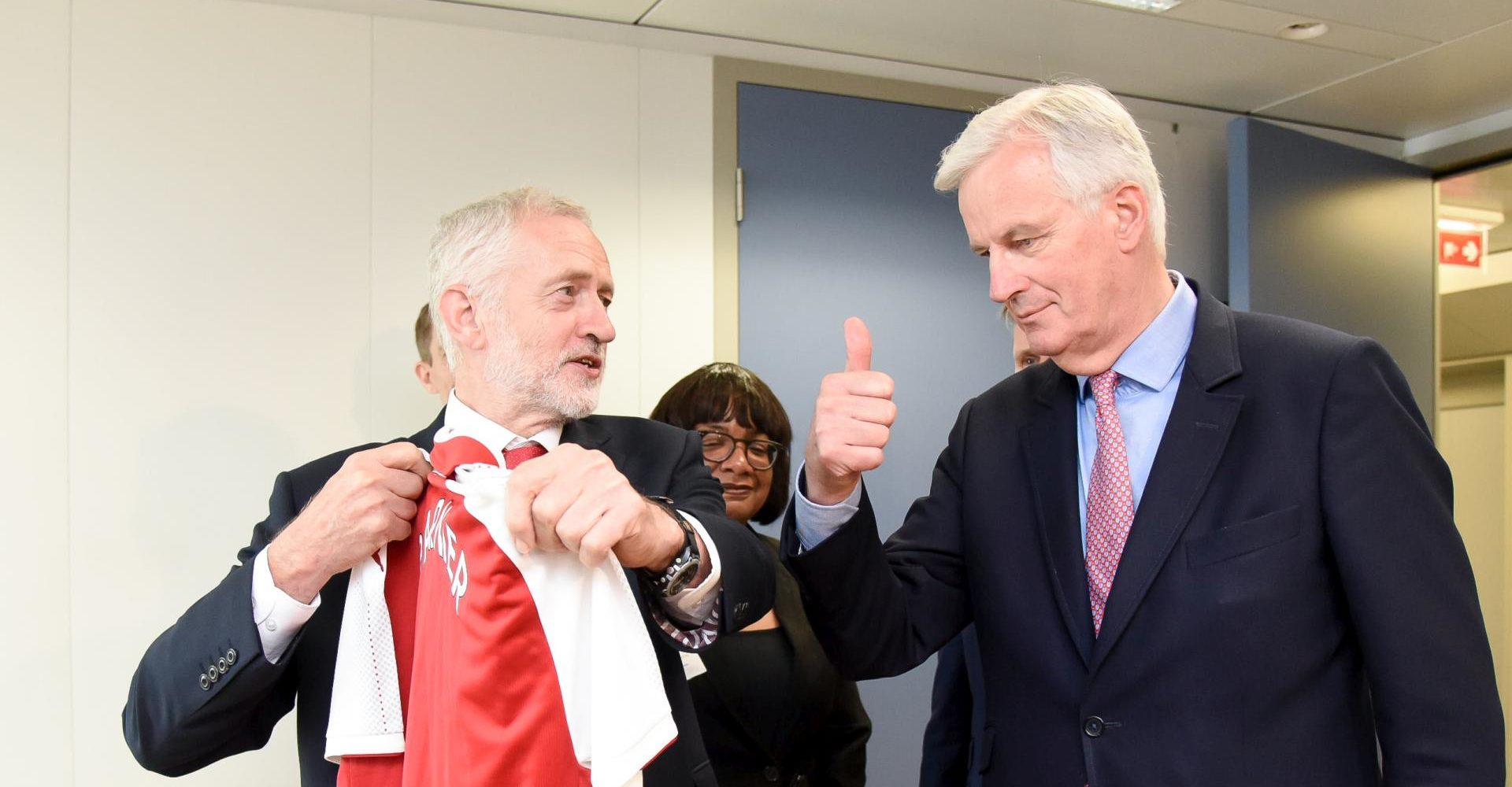 Jeremy Corbyn i Michel Barnier