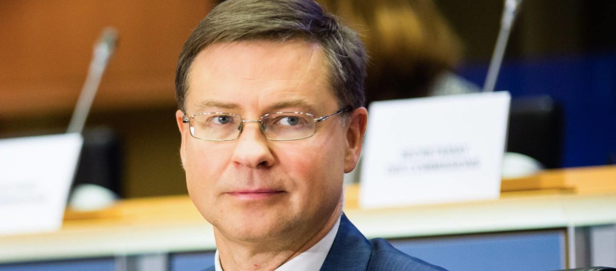 Dombrovskis obećao regulaciju kriptovaluta: saslušanje  