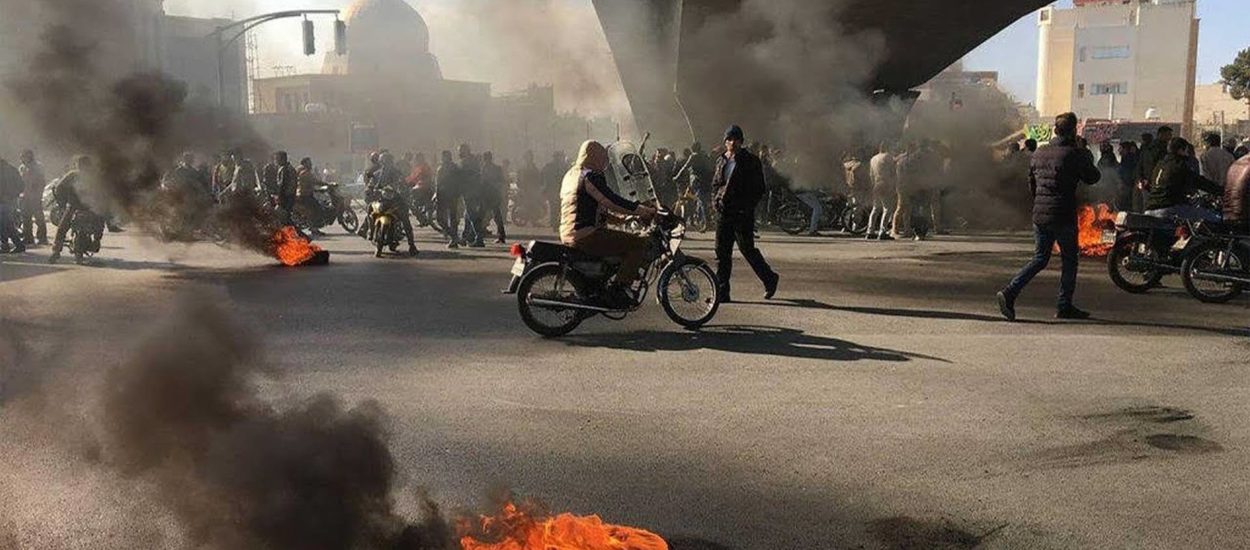 Iranska Garda prosvjednike suočila s ‘odlučnom’ akcijom, nacija offline  