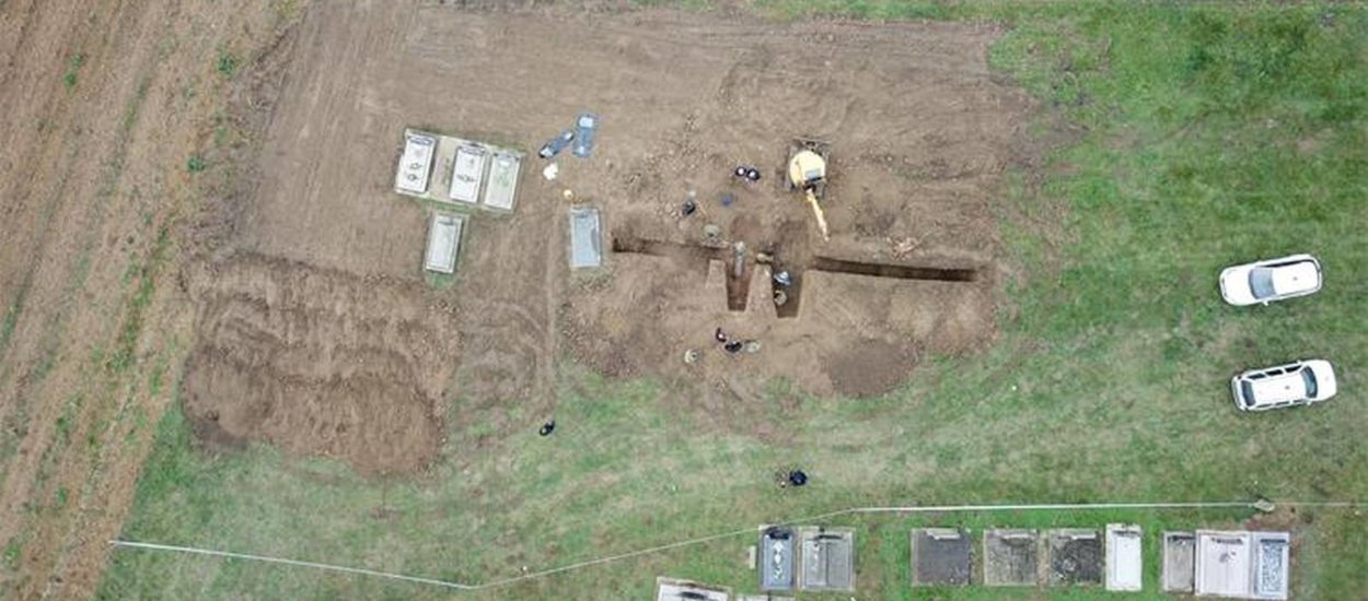 Na pravoslavnom groblju u Negoslavcima pronađeni su posmrtni ostaci dvije osobe: ministarstvo