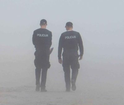 Policija u magli