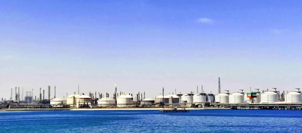 OPEC+ iznenadio rezom proizvodnje, podbo naftu