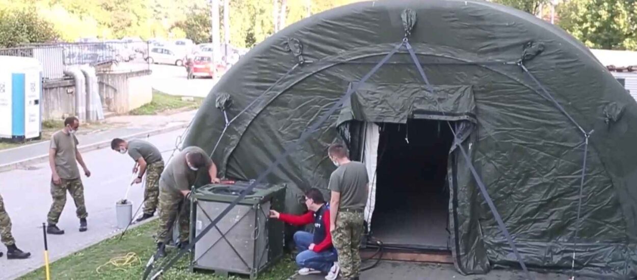 Hrvatska vojska postavila dodatne šatore pred Kliniku za infektivne bolesti | MORH