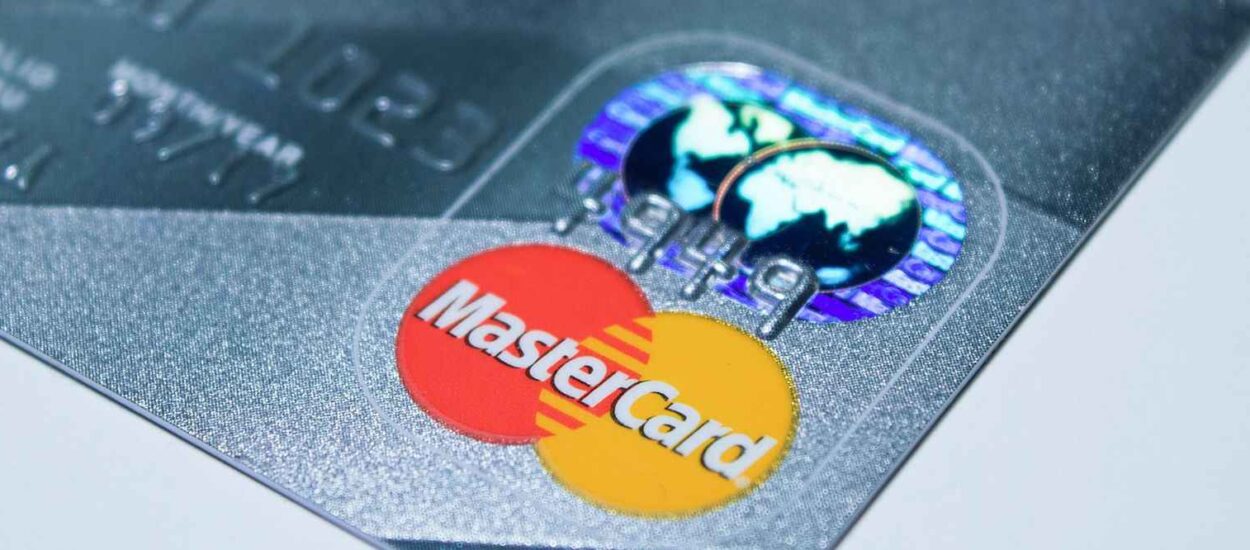 Mastercard suočen sa 18.5 milijardi dolara ‘teškom’ udružnom tužbom u Britaniji