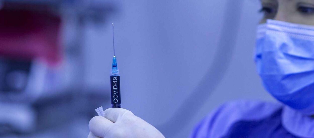 U ‘odlučujućoj prekretnici’ Britanija započela administraciju Pfizer/BioNTech cjepiva