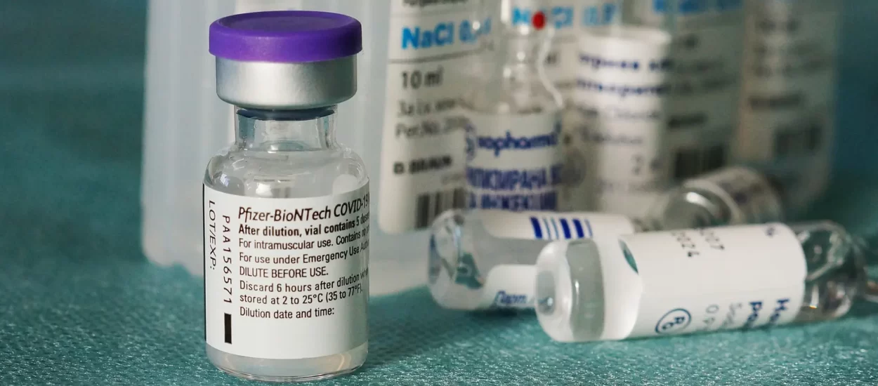 Izrael: četvrta doza aktualne linije mRNK cjepiva neučinkovita protiv omikrona