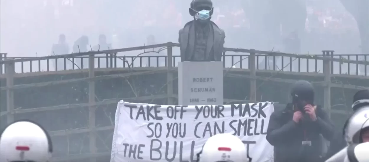 ‘Skinite maske da možete namirisati sranje’ | prosvjed protiv covid režima u Bruxellesu