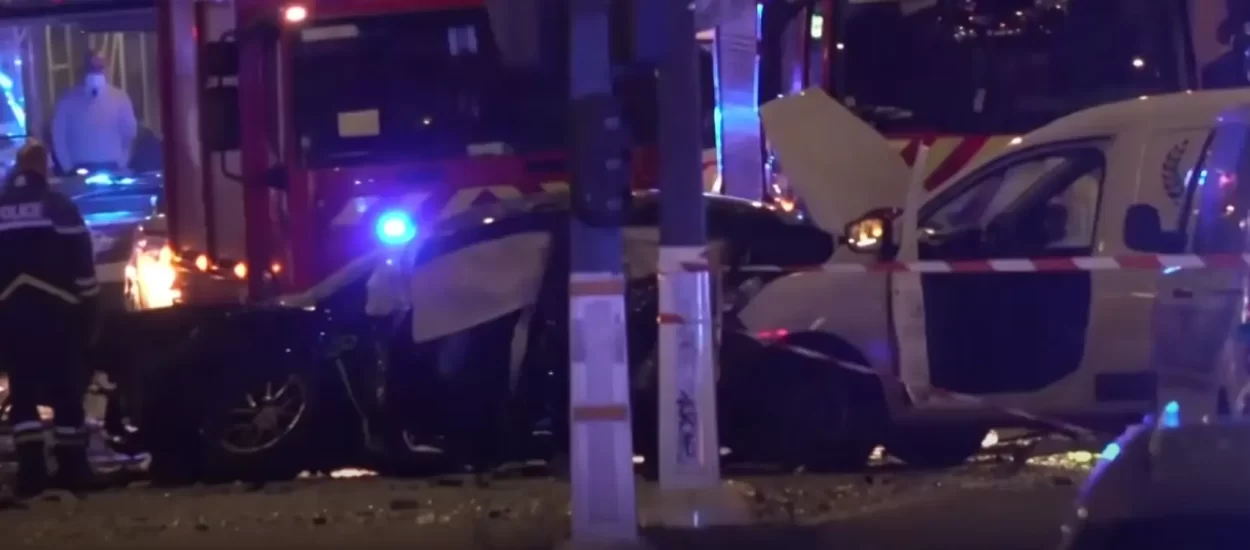 Pariški taksist čiji se Model 3 ‘oteo kontroli’ i usmrtio pješaka tuži Teslu
