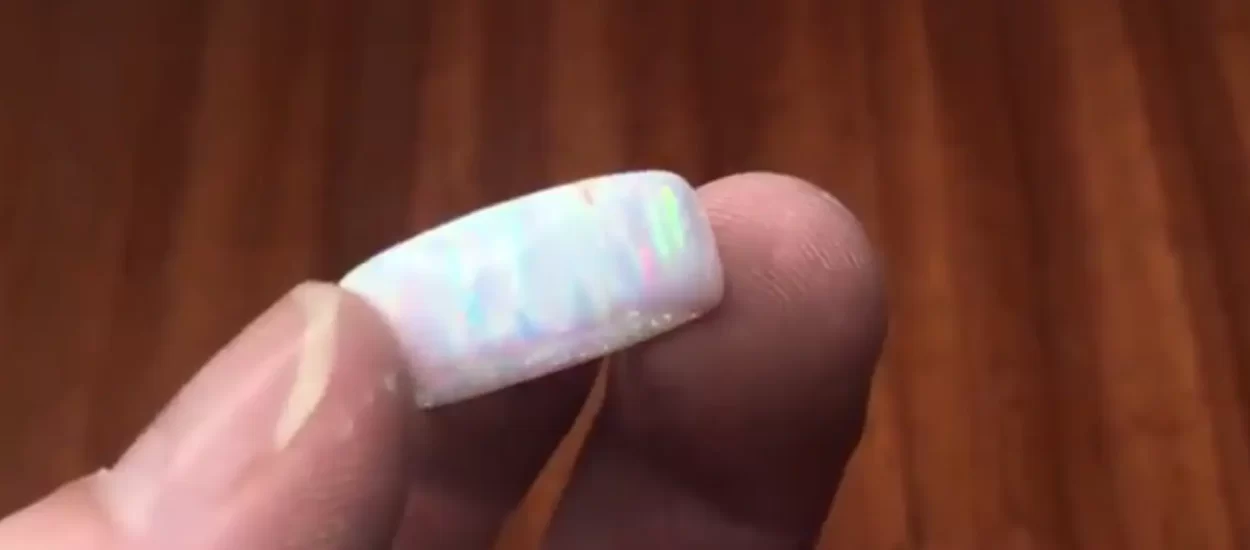 Izrada prstena od sintetičkog opala | VIDEO