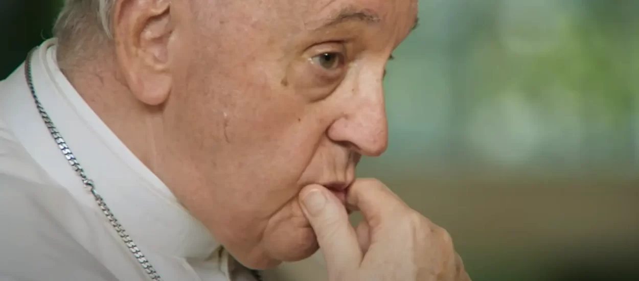 Papa Franjo pohvalio božanski seks, pokudio masturbaciju | VIDEO