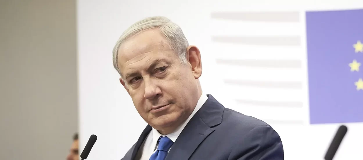 Olmert ošinuo ’emocionalno uništenog seronju Netanyahua’