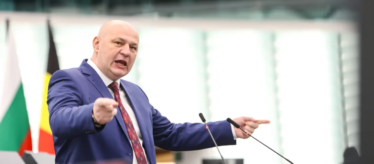 Kolakušić eksplodirao u EP-u, pozvao da zaštitari dovuku ‘kukavičku’ von der Leyen | VIDEO