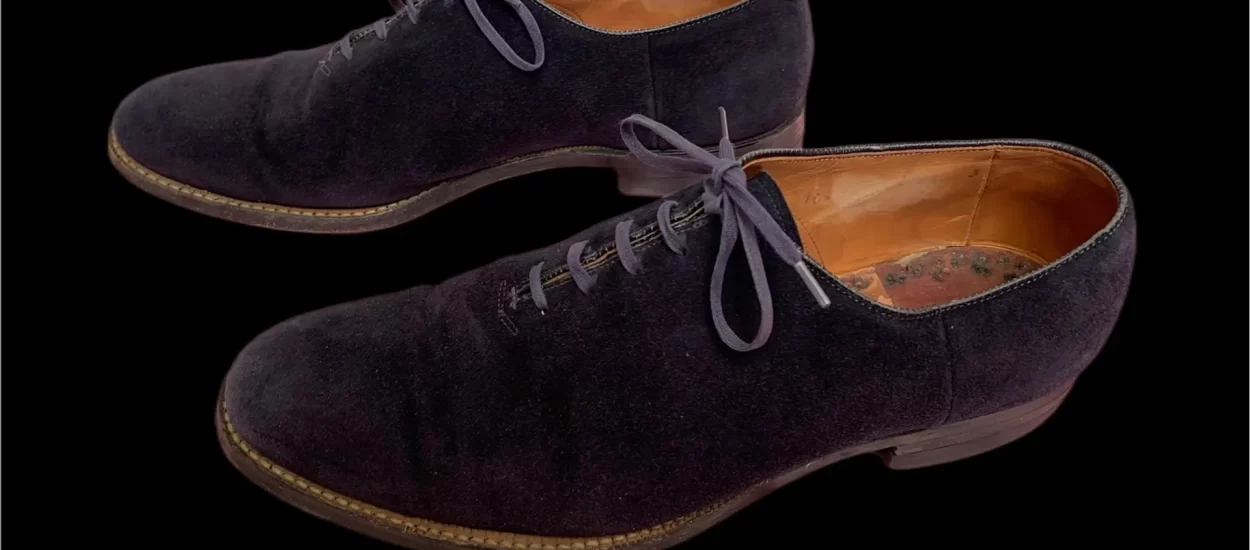 ‘Blue suede shoes’ dražbovane za 110 tisuća eura