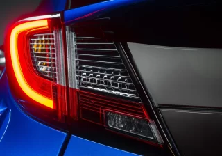 Proizvođači automobila mijenjanju kurs, rezimiraju gubitke povezane s električnim pogonom